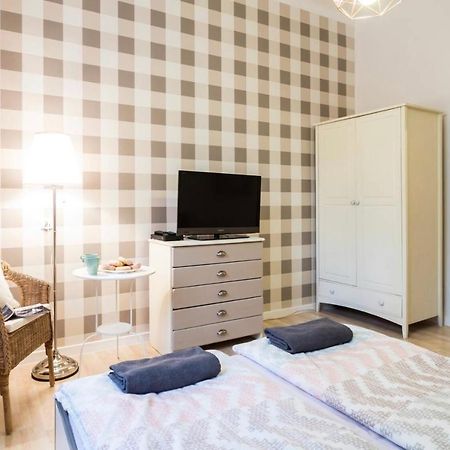 By The River Apartment วอร์ซอ ภายนอก รูปภาพ
