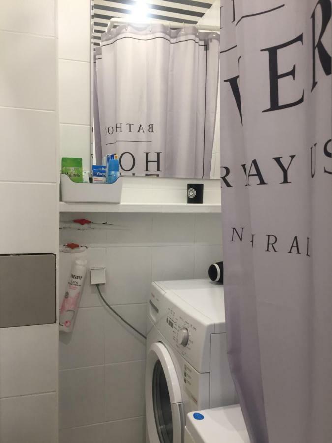 By The River Apartment วอร์ซอ ภายนอก รูปภาพ